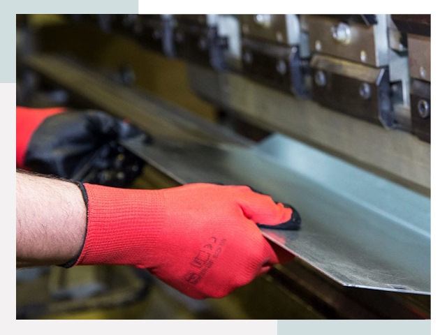 Гибка металла в Петропавловск-Камчатский от 622 руб. - Надёжно и быстро