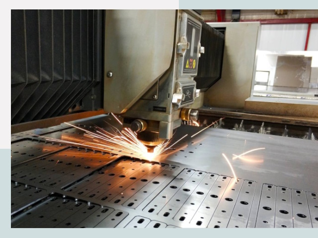 Лазерная резка металла в Петропавловске-Камчатском от 622 руб.